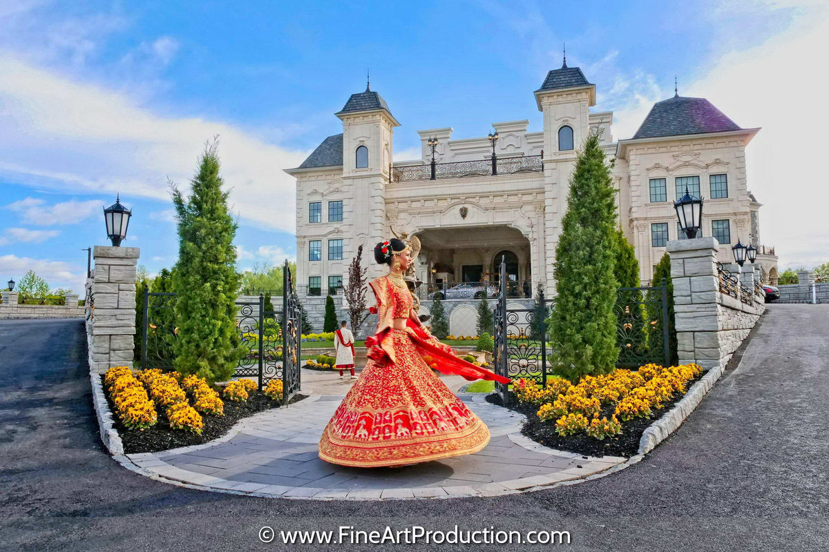 Indian bride portrait — Indian wedding photography by Fine Art Production