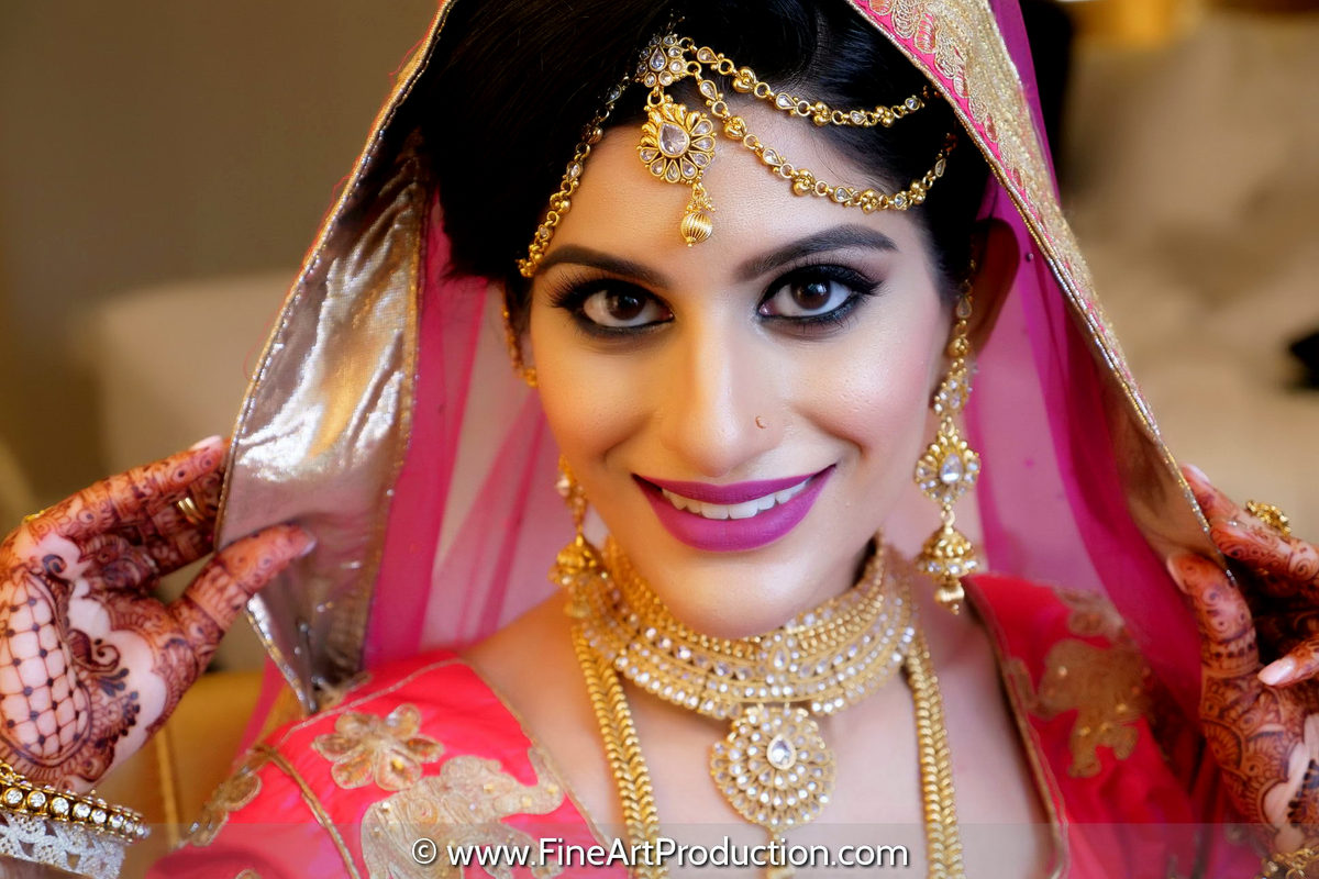 Indian bride portrait — Indian wedding photography by Fine Art Production