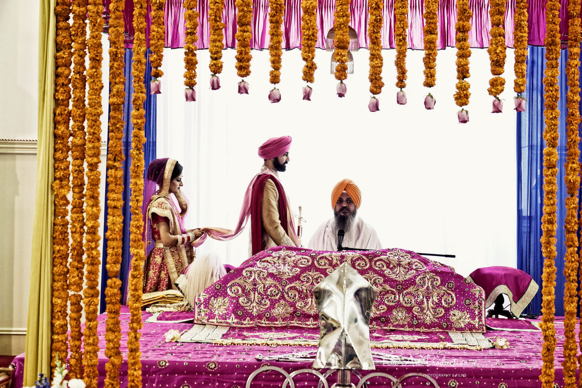 Indian wedding celebration — Indian wedding photography by Fine Art Production