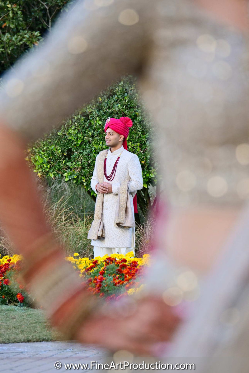 Indian groom portrait — Indian wedding photography by Fine Art Production